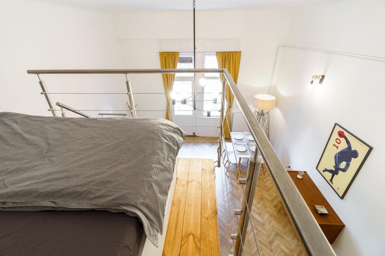 Central Loft-Style Flat Next To Danube Budapest Exterior photo